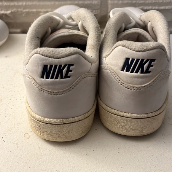 Nike Sneakers - Picture 3 of 3